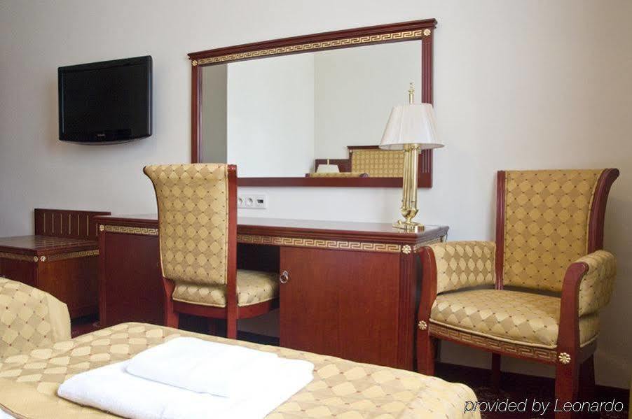 Hotel Holiday Park Warschau